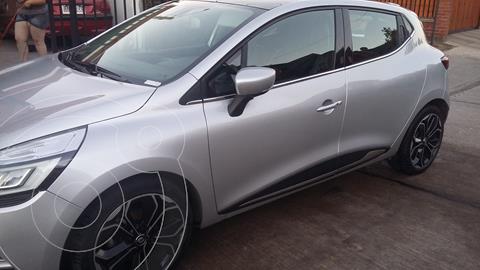 foto Renault Clio 0.9L Turbo Dynamique usado (2017) color Plata precio $9.600.000