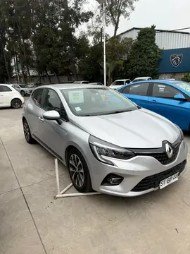 Renault Clio 1.0L Zen usado (2023) color Plata precio $10.990.000