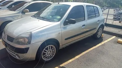 Renault Clio Clio Dynamique usado (2007) color Plata precio $20.000.000