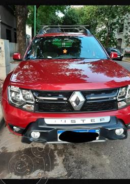 foto Renault Duster Oroch Outsider Plus 2.0 4x4 usado (2019) color Rojo Fuego precio $2.850.000