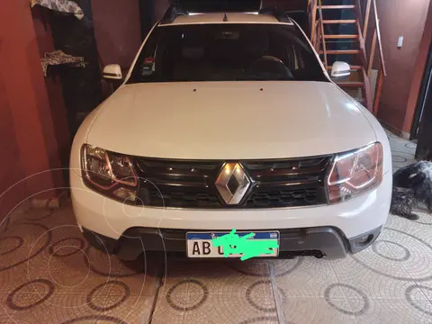 Renault Duster Oroch Dynamique usado (2017) color Blanco precio $19.500.000