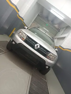 Renault Duster Oroch Dynamique 2.0 usado (2018) color Gris Estrella financiado en cuotas(anticipo $8.500.000 cuotas desde $600.000)