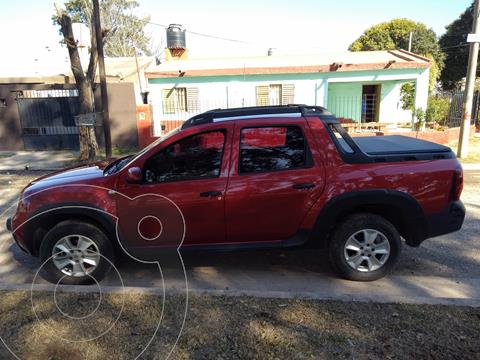 foto Renault Duster Oroch Outsider usado (2018) color Rojo precio $2.200.000