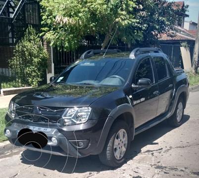 foto Renault Duster Oroch Outsider usado (2018) color Negro precio $1.750.000
