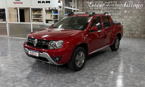 Renault Duster Oroch Privilege 2.0 usado (2018) color Rojo Fuego precio $22.800.000