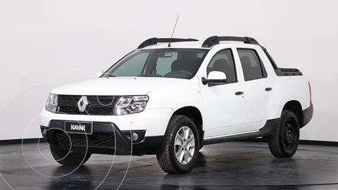 foto Renault Duster Oroch Dynamique 2.0 usado (2016) color Blanco Glaciar precio $2.180.000