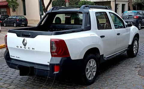 Renault Duster Oroch Dynamique 2.0 usado (2018) color Blanco Glaciar precio $18.900.000