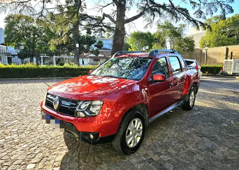 Renault Duster Oroch Dynamique usado (2016) color Rojo precio $17.988.000