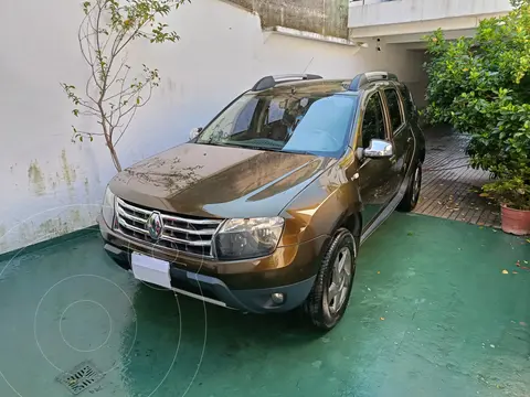 Renault Duster Luxe 4x4 usado (2014) color Verde Amazona precio $15.000.000