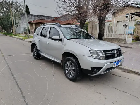 Renault Duster Privilege 2.0 4x4 usado (2016) color Gris Estrella precio u$s14.400