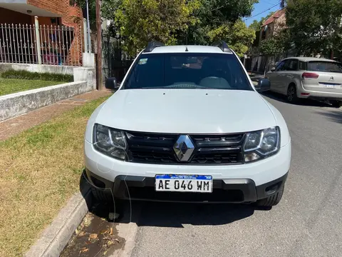 Renault Duster Expression usado (2020) color Blanco financiado en cuotas(anticipo $2.000.000 cuotas desde $300.000)