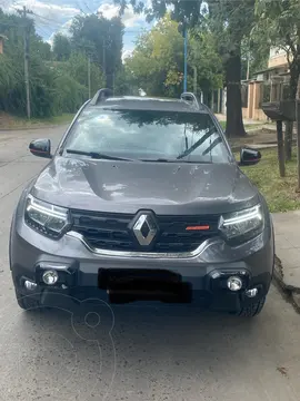 Renault Duster Iconic CVT 4x2 usado (2024) color Gris Cassiopee precio u$s26.000