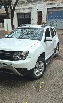 Renault Duster Privilege 2.0 usado (2017) color Blanco Glaciar precio $17.500.000