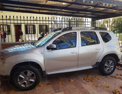 Renault Duster Privilege 2.0 4x4 usado (2017) color Plata precio u$s15.800