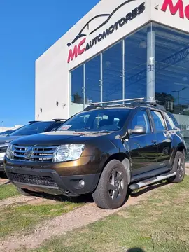 Renault Duster DUSTER 2.0 4X4 TECH ROAD usado (2014) color Verde precio u$s12.400