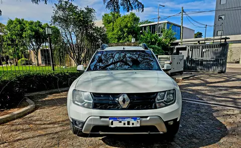 Renault Duster Privilege usado (2017) color Blanco precio $13.490.000