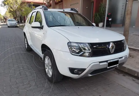 Renault Duster Privilege usado (2015) color Blanco precio $16.000.000