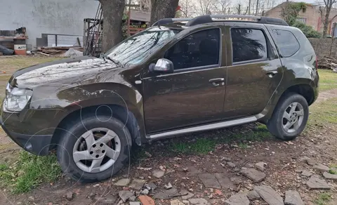 Renault Duster Luxe usado (2014) color Verde Amazona precio $15.000.000