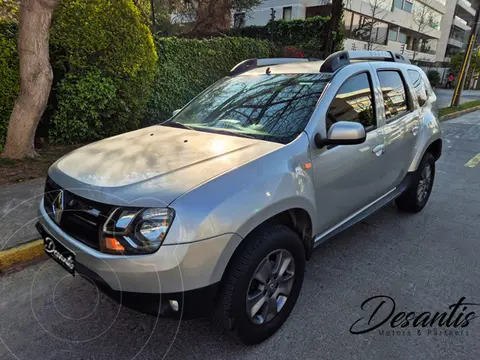 Renault Duster 1.6L Zen 4x2 usado (2018) color Plata precio $6.980.000