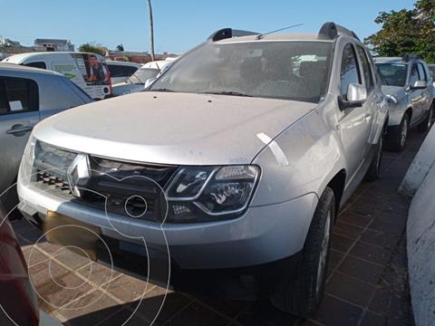 foto Renault Duster 1.6L Dinamique 4x2 usado (2017) color Plata precio $35.100.000