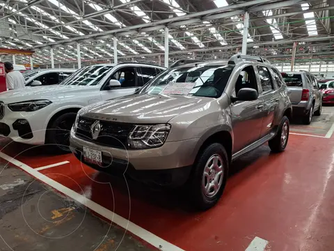 Renault Duster Iconic usado (2020) color Bronce financiado en mensualidades(enganche $68,000 mensualidades desde $4,950)