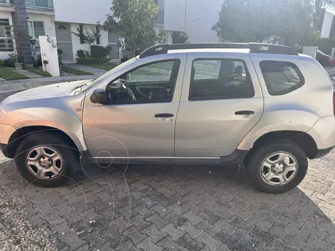 Renault Duster Zen usado (2019) color Plata precio $160,000