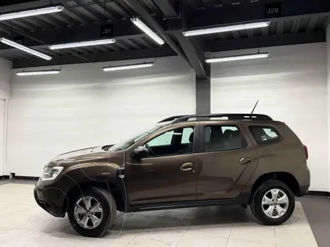 Renault Duster Intens usado (2024) color Cafe financiado en mensualidades(enganche $66,000 mensualidades desde $6,511)