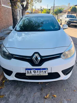 Renault Fluence Dynamique 1.6 Pack usado (2017) color Blanco precio $16.000.000