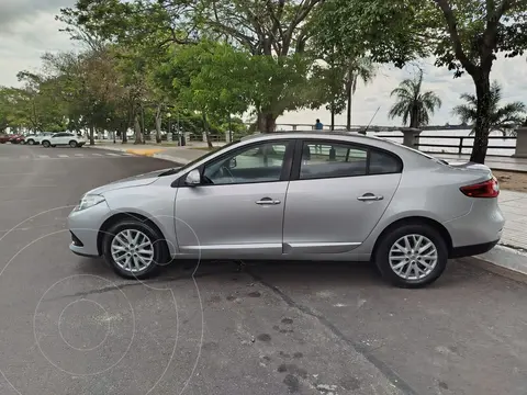 Renault Fluence Luxe 1.6 usado (2015) color Plata precio $13.700.000