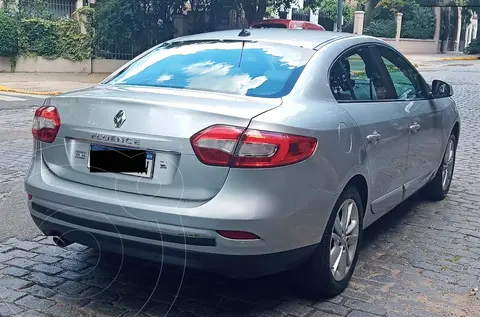 Renault Fluence Privilege 2.0 Aut usado (2019) color Gris precio $17.500.000