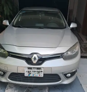 Renault Fluence Dynamique CVT usado (2016) color Plata Ultra precio $110,000