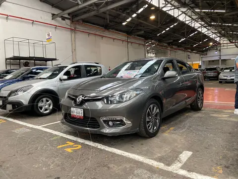 Renault Fluence Dynamique CVT usado (2015) color Plata Ultra financiado en mensualidades(enganche $40,000 mensualidades desde $3,850)