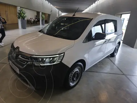 Renault Kangoo E- Tech 120CV nuevo color Blanco Mineral precio $50.150.000