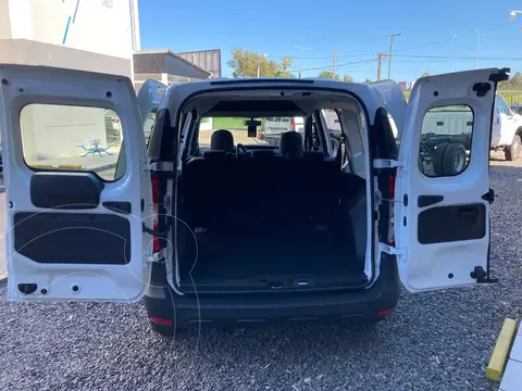 Renault Kangoo Express Confort 1.6 SCe nuevo color Blanco financiado en cuotas(anticipo $8.600.000 cuotas desde $530.000)
