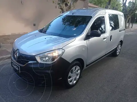 Renault Kangoo Express Emotion 1.6 SCe 5A usado (2022) color Gris precio $7.000.000