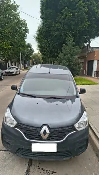 Renault Kangoo Express 1.6 Confort usado (2022) color Gris precio $22.000.000