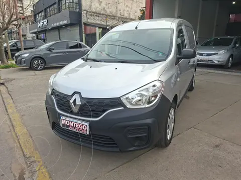 Renault Kangoo Express Confort 1.6 SCe usado (2023) color Gris Estrella precio $25.000.000
