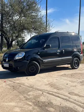 Renault Kangoo 2 Break 1.6 Authentique Plus 2P usado (2018) color Negro precio $17.400.000