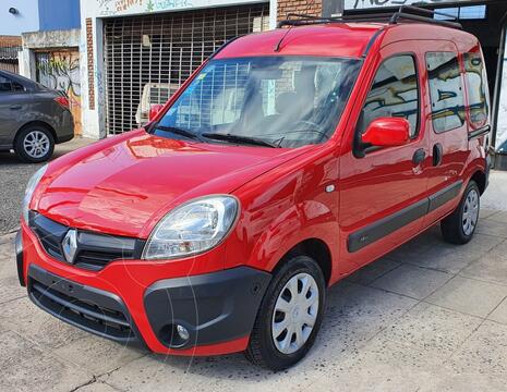 Renault Kangoo 2 Break 1.6 Authentique 1P usado (2018) color Rojo Vivo financiado en cuotas(anticipo $1.720.000)