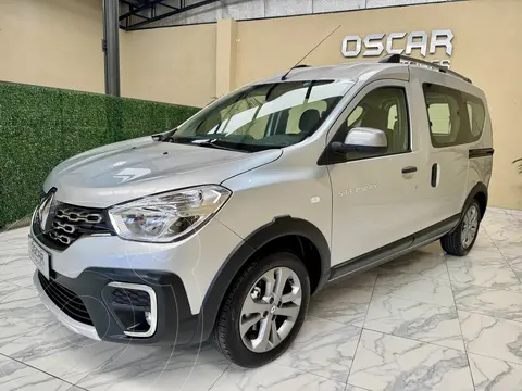 Renault Kangoo Stepway 1.6 SCe usado (2025) color Gris Estrella precio $35.000.000