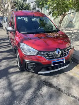 Renault Kangoo Stepway 1.6 SCe usado (2020) color Rojo Fuego precio $5.000.000