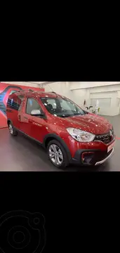 Renault Kangoo Stepway 1.6 SCe usado (2024) color Rojo Fuego precio $6.208.000