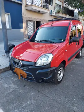 Renault Kangoo Break 1.6 Confort usado (2018) color Rojo precio $2.600.000