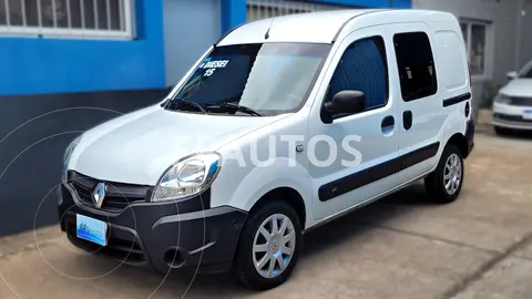 foto Renault Kangoo KANGOO.2 1.5D.EX.2 PLC CON.5A L/14 usado (2015) color Blanco precio $16.398.000