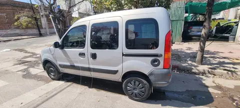 Renault Kangoo 2 Break 1.5 dCi Authentique Plus 7 Pas usado (2010) color Plata precio $9.500.000