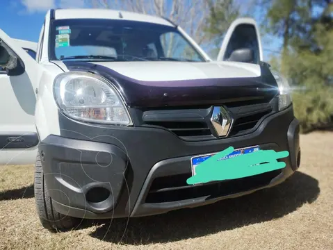 Renault Kangoo Zen 1.6 SCe usado (2018) color Blanco Glaciar financiado en cuotas(anticipo $10.000.000 cuotas desde $500.000)