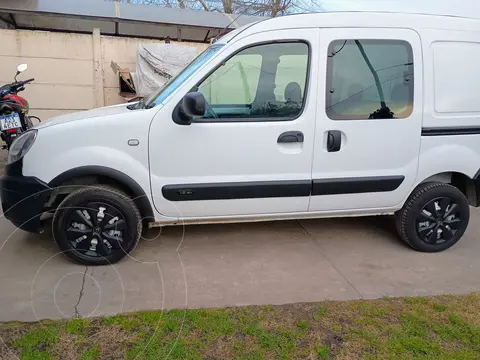 Renault Kangoo Life 1.6 SCe usado (2017) color Blanco precio $14.500.000