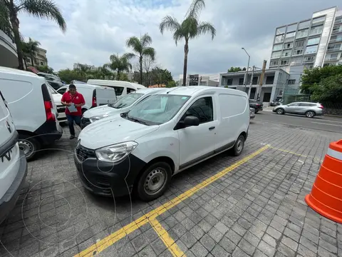 Renault Kangoo Intens usado (2023) color Blanco precio $285,000