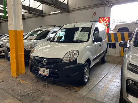 Renault Kangoo Aa usado (2018) color Blanco financiado en mensualidades(enganche $59,000 mensualidades desde $4,250)