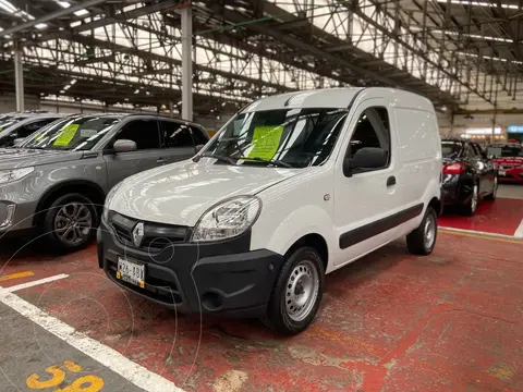 Renault Kangoo Aa usado (2015) color Blanco financiado en mensualidades(enganche $40,000 mensualidades desde $4,200)